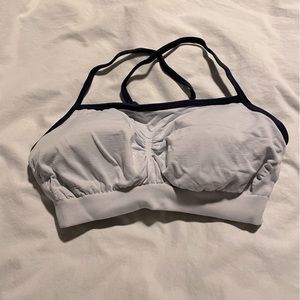 EUC Calia by Carrie Underwood Sports Bra Size M